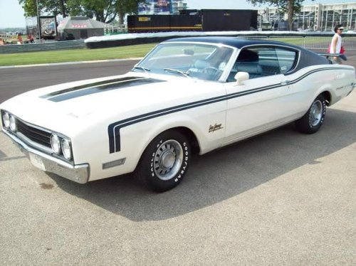 30 classic muscle cars from the golden age of American horsepower