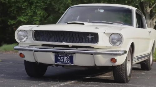 30 classic muscle cars from the golden age of American horsepower