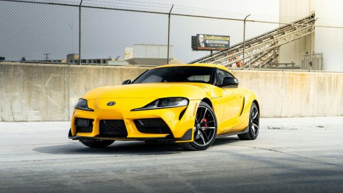20 cars men love seeing women drive