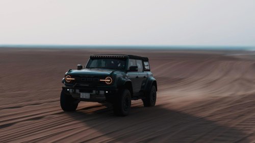 20 cars men love seeing women drive