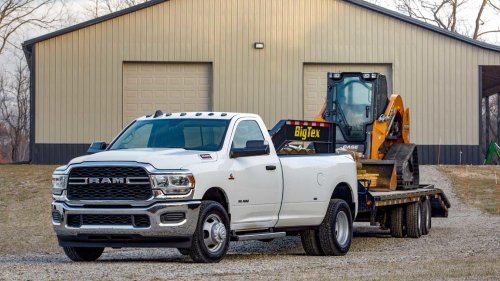 SUV, Diesel prices just hit a record while gas stabilized, and truck and SUV owners feel it most