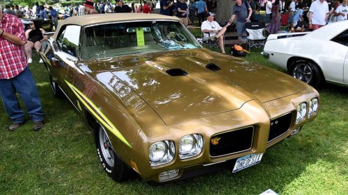 10 rare muscle cars true enthusiasts still hunt for