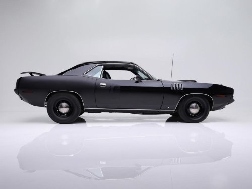 The ’71 ’Cuda marked the end of an era, and collectors still want in