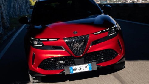 Alfa Romeo, Alfa Romeo Junior, toda la tecnología del Biscione en su SUV más pequeño y accesible