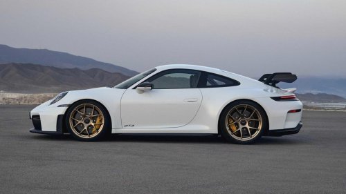 Redline royalty: The last $150,000 car that can still scream past 8,500 RPM