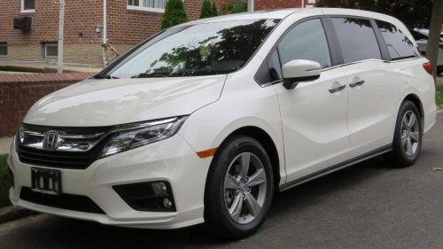 20 overbuilt cars that keep running past 300,000 miles
