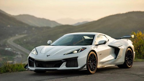 Redline royalty: The last $150,000 car that can still scream past 8,500 RPM