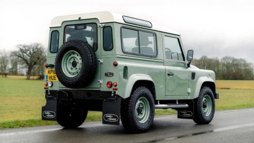 From humble beginnings to V8 super SUV: Land Rover Defender evolution