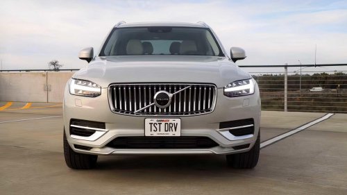 The Swedish SUV buyers keep instead of trading for an X5
