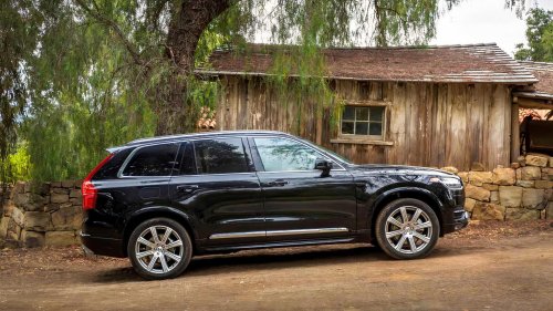 The Swedish SUV buyers keep instead of trading for an X5