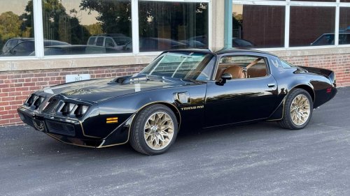 6.0-liter LS V8, modern fuel injection, classic Pontiac muscle: This ’80 Trans Am could sell for $50,000
