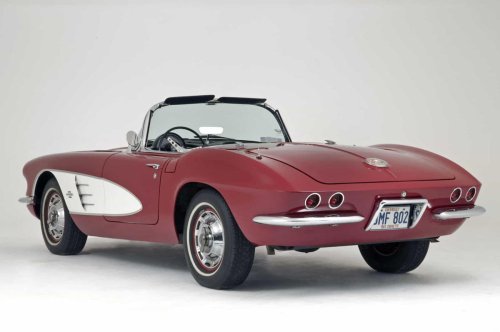 Chevrolet, The history of the iconic Chevrolet Corvette