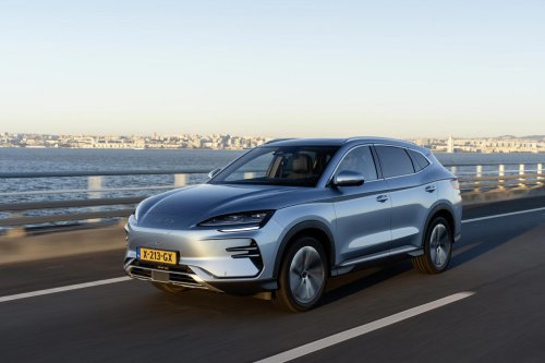 ¿Son seguros los coches chinos? Le preguntamos a la inteligencia artificial y su respuesta es para enmarcar