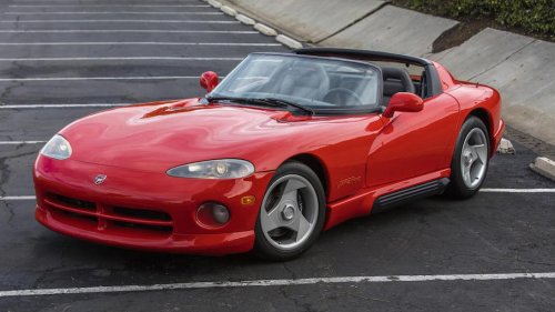 ’90s Supercars: The Decade Produced Some of the Greatest Automobiles of All Time