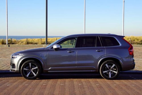 10 Cars You Should Buy Used (and 5 You Shouldn’t)