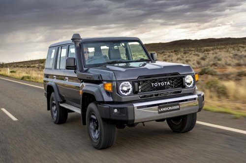 Toyota, Toyota LandCruiser 70 Series hit with another order pause