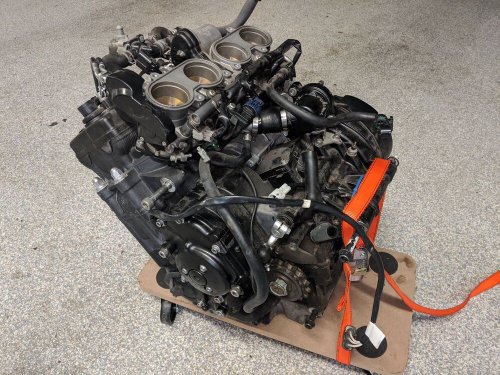 Perbedaan Orientasi Mesin pada Sepeda Motor antara Horizontal, Vertikal, dan Incline