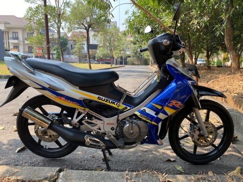 Perbedaan Orientasi Mesin pada Sepeda Motor antara Horizontal, Vertikal, dan Incline