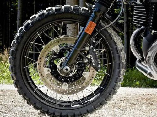 Aplikasi Ban Tubeless di Pelek Jari-jari, Amankah?