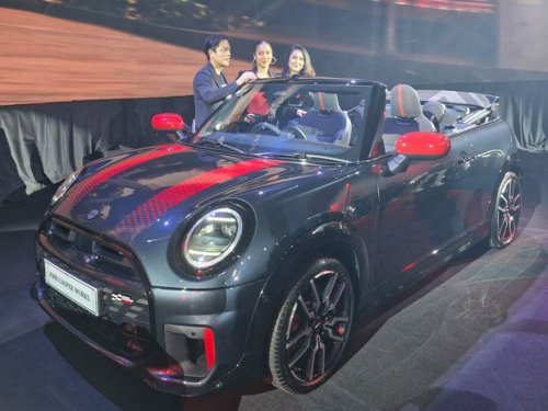 MINI, Agresif, 5 Mobil MINI John Cooper Works Meluncur Sekaligus di Indonesia!