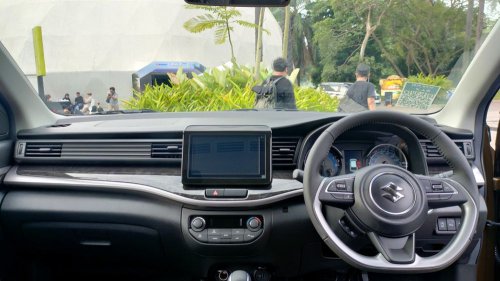 Review Suzuki XL7 Alpha 2024; Pilihan Low SUV yang Proper Untuk Mobil Keluarga
