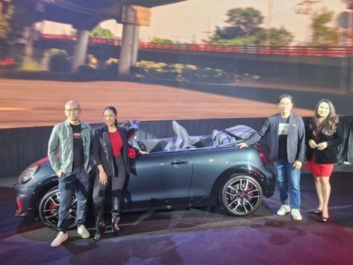 MINI, Agresif, 5 Mobil MINI John Cooper Works Meluncur Sekaligus di Indonesia!