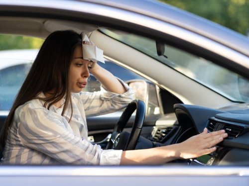 5 Alasan Kenapa AC Harus dalam Posisi Off Saat Mesin Mobil Dinyalakan