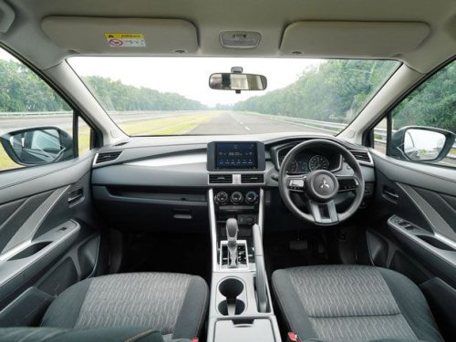 Perbedaan Xpander Exceed Tourer, Varian Terbaru dari MPV Murah Mitsubishi