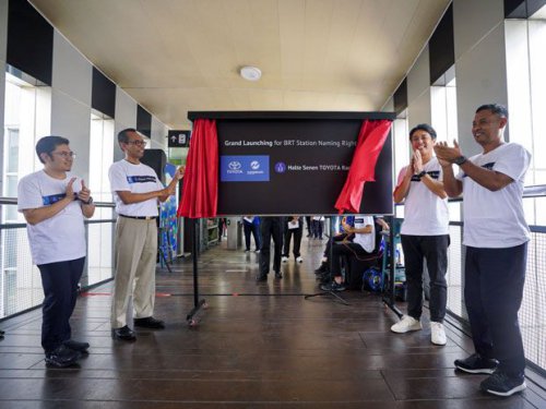 Nama Toyota Rangga Kini Tercantum di Halte Pasar Senen TransJakarta