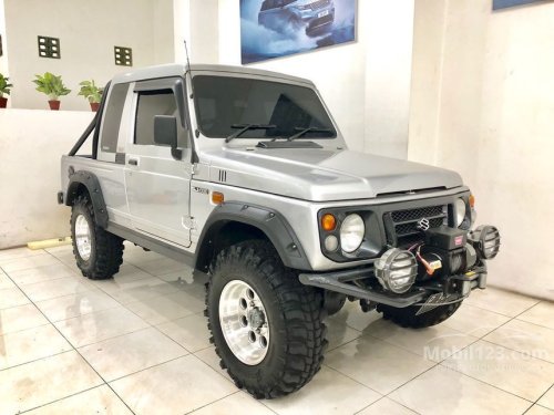 Suzuki , Suzuki Jimny, Asal Usul dan Harga Pasaran Suzuki Jimny Caribian