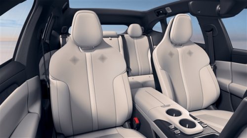 GAC-Huawei unveils Aistaland GT7 interior ahead of June launch