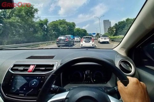 Inilah Penyebab Mobil Tiba-tiba Bau Gosong Saat Lagi Jalan, Simak