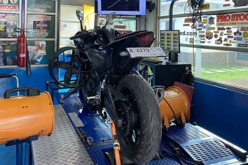 Pakai Formula Baru, Begini Hasil Tes Dyno Oli Motul 300V Terbaru