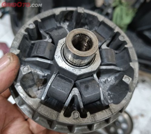Ini Ciri-ciri Roller Motor Matic Yang Wajib Dihindari, Bisa Jajan Terus