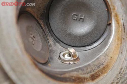Ini Tanda Busi di Motor Matic Perlu Diganti Dengan Yang Baru