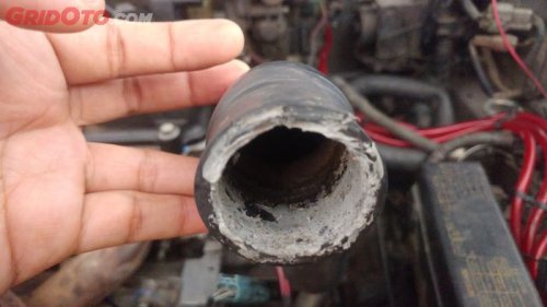 Ini Dampak Selang Radiator Mobil Minta Ganti Dibiarkan, Simak