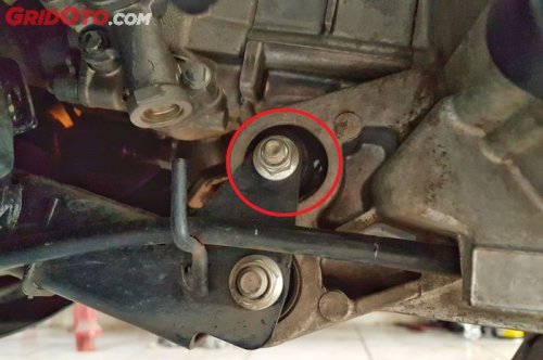Segini Bengkel Spesialis Kasih Harga Ganti Engine Mounting Motor Matic