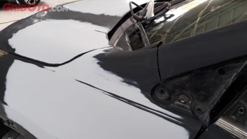 Jangan Cat Ulang Bodi Mobil Kalau Dempulnya Asal, Ini Risikonya!