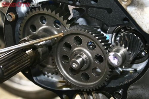 Waspadai Oli Gardan Motor Matic Masuk Air Dari Sini, Gir Rasio Bisa Jebol