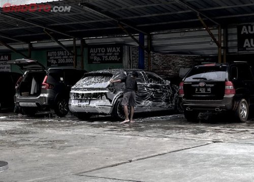 Baru Tahu, Begini Cara Mudah Jaga Cat Mobil Bekas Tetap Kinclong