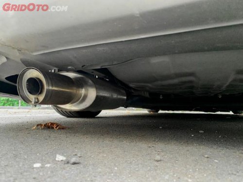 Jangan Kaget Knalpot Mobil Keluar Air Saat Pagi Hari, Ini Penyebabnya