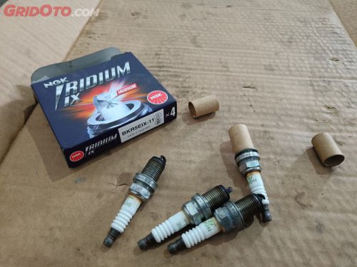 Ternyata Mesin Mobil Bisa Brebet Cuma Karena Busi, Ini Penjelasannya