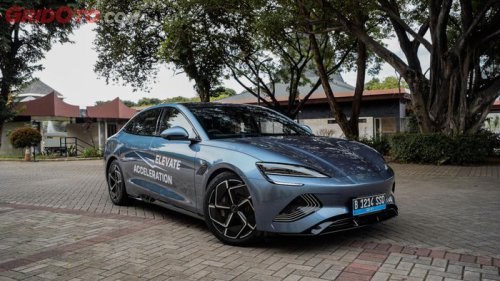 BYD, BYD Seal, Hyundai, Hyundai Ioniq, BYD Seal Performance Kencang? Bandingkan Dengan Hyundai IONIQ 5 N