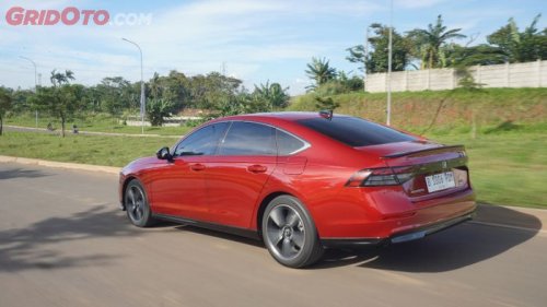 Keiritan Suzuki S-Presso Bisa Disandingkan Dengan Mobil Hybrid Ini