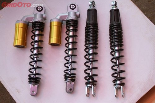 Yamaha, Cara Bikin Motor Matic Yamaha Lexi 155 Jadi Double Sokbreker, Simak Ya