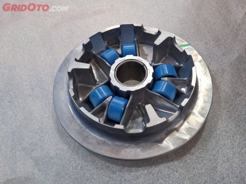 Begini Cara Mudah Bikin Motor Matic Yamaha Aerox 155 Makin Sat Set