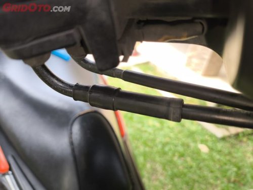 Begini Cara Memperbaiki Kabel Gas Motor Matic Yang Seret agar Lebih Lancar