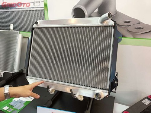 Ternyata Ini Sebabnya Radiator Mobil Matik Dijual Lebih Mahal