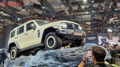 Enggak Cuma di Lumpur, GWM Tank 300 Unjuk Gigi Kemampuan Off-Road di Dalam Gedung