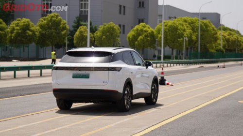 OMODA 7 SHS, Mobil Plug-in Hybrid Dengan Jarak Tempuh 1.400 Km